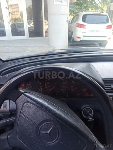 Mercedes C 220 1994, 130,000 km - 2.2 л - Bakı