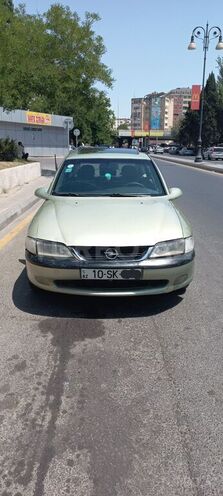 Opel Vectra 1996, 445,680 km - 1.6 l - Sumqayıt