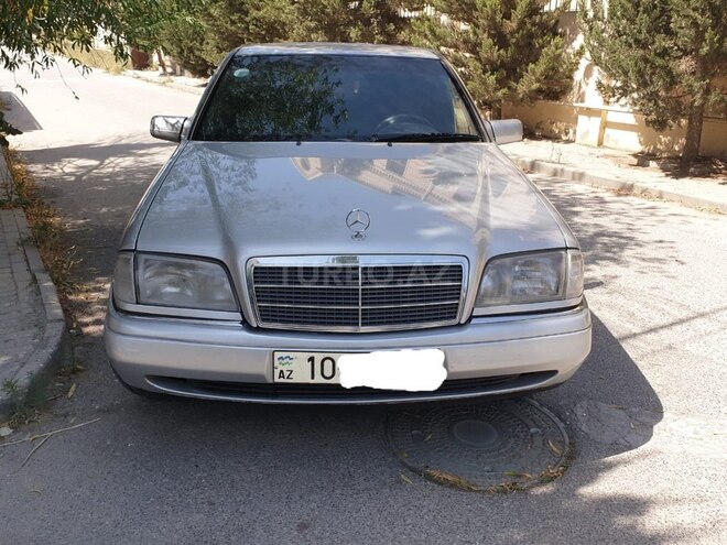 Mercedes C 220 1996, 282,056 km - 2.2 l - Bakı