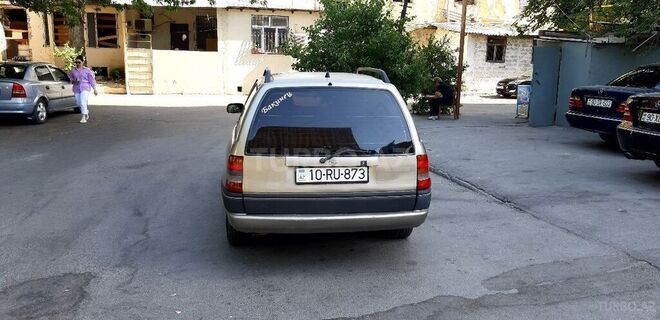 Opel Astra 1997, 195,000 km - 1.6 l - Bakı