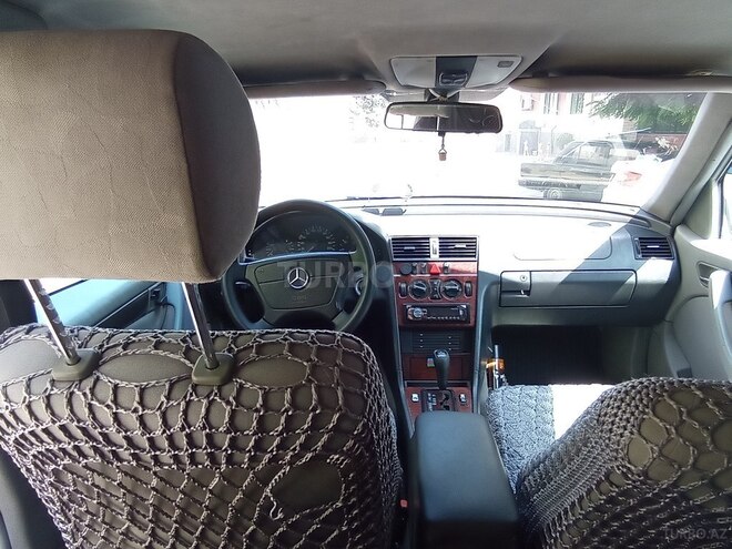 Mercedes C 220 1999, 410,000 km - 2.2 l - Bakı