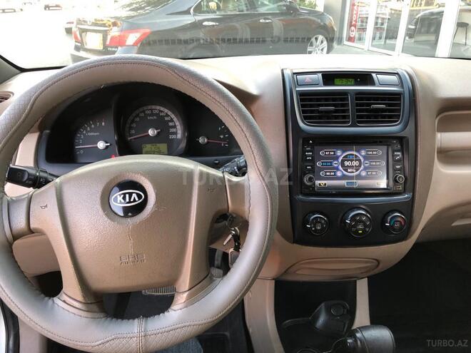 Kia Sportage 2009, 180,000 km - 2.0 l - Bakı