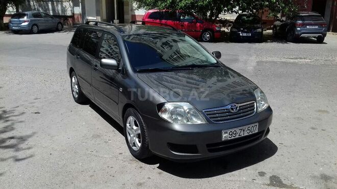 Toyota Corolla 2005, 264,000 km - 1.4 l - Sumqayıt