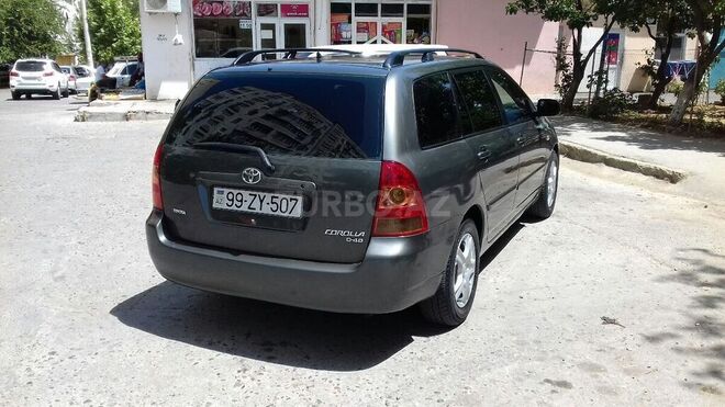 Toyota Corolla 2005, 264,000 km - 1.4 l - Sumqayıt