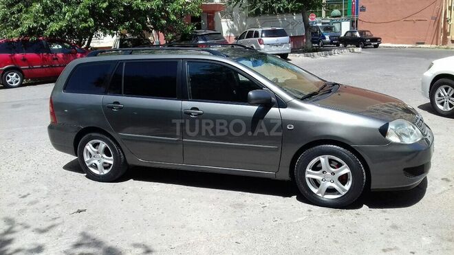 Toyota Corolla 2005, 264,000 km - 1.4 l - Sumqayıt
