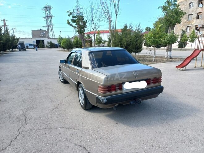 Mercedes 190 1990, 350,000 km - 2.0 л - Sumqayıt
