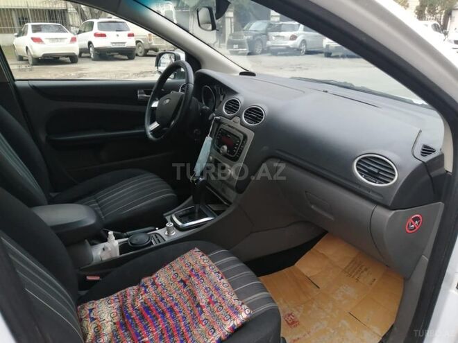 Ford Focus 2011, 231,788 km - 1.6 l - Bakı