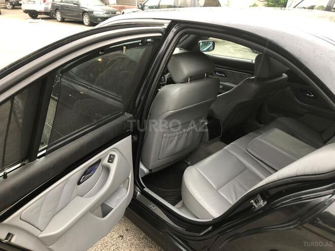 BMW 525 2001, 278,000 km - 2.5 l - Bakı