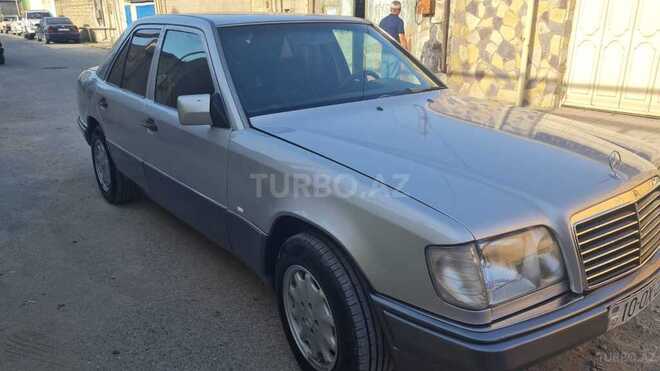 Mercedes E 200 1995, 458,000 km - 2.0 л - Bakı