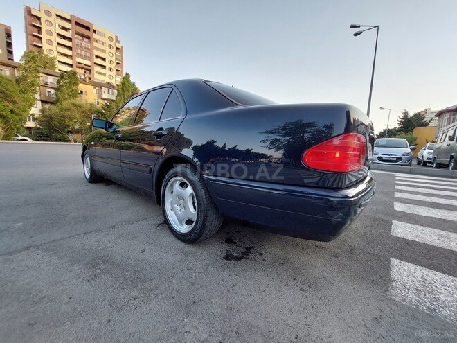 Mercedes E 200 1999, 361,000 km - 2.0 l - Bakı