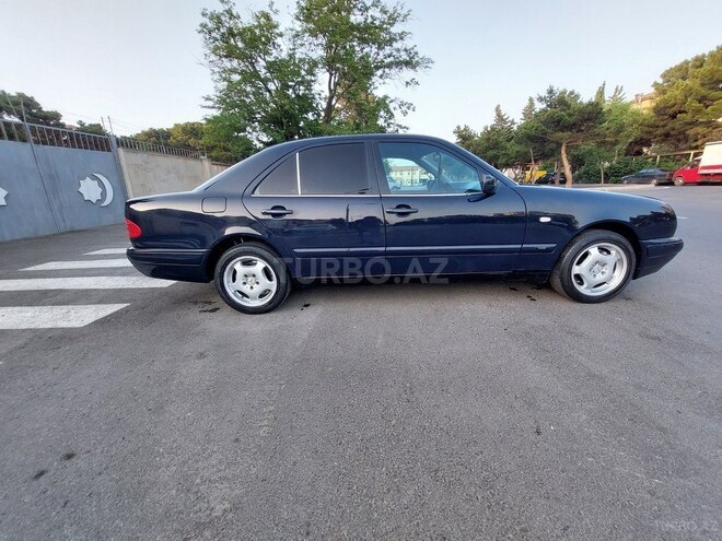 Mercedes E 200 1999, 361,000 km - 2.0 l - Bakı