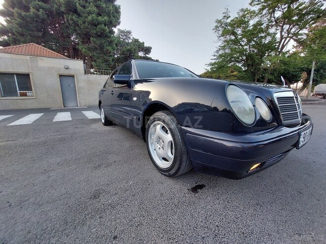 Mercedes E 200 1999, 361,000 km - 2.0 l - Bakı