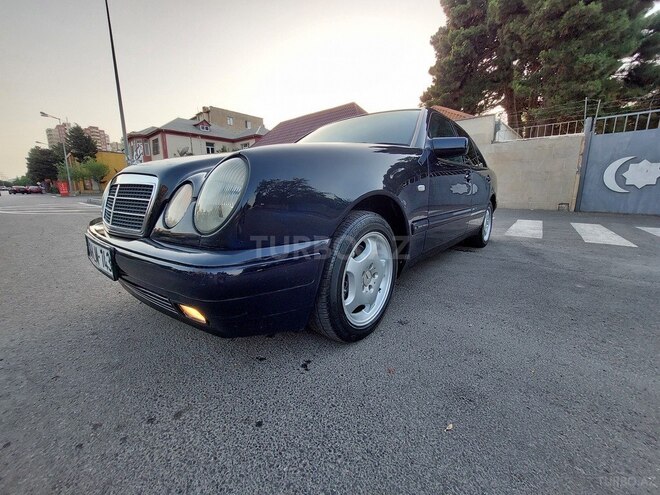 Mercedes E 200 1999, 361,000 km - 2.0 l - Bakı