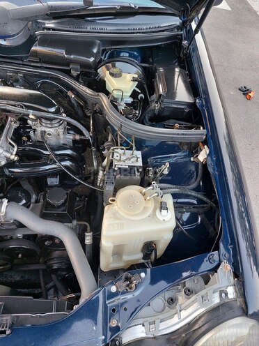 Mercedes E 200 1999, 361,000 km - 2.0 l - Bakı