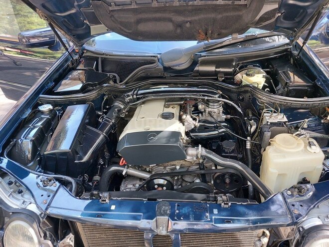 Mercedes E 200 1999, 361,000 km - 2.0 l - Bakı