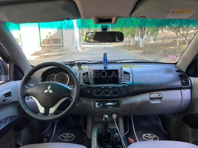 Mitsubishi L200 2012, 194,200 km - 2.5 l - Xırdalan