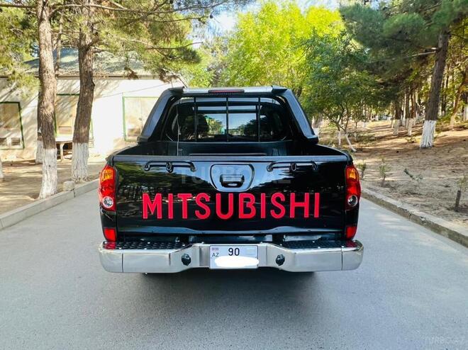Mitsubishi L200 2012, 194,200 km - 2.5 l - Xırdalan