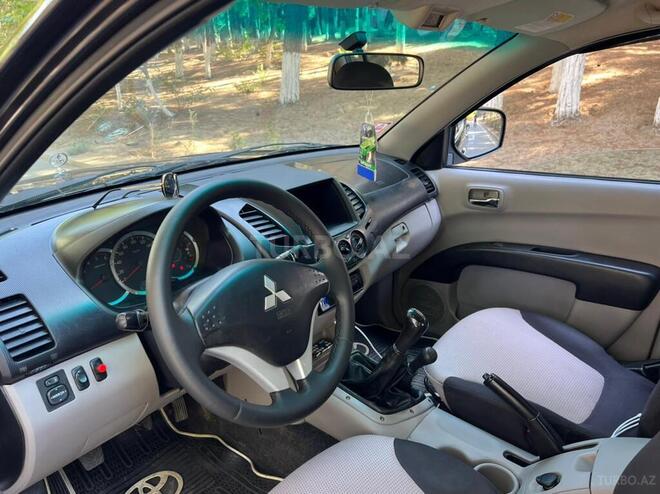 Mitsubishi L200 2012, 194,200 km - 2.5 l - Xırdalan