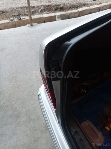 Mercedes E 280 2000, 336,306 km - 2.8 l - Bakı
