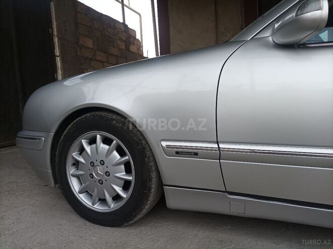 Mercedes E 280 2000, 336,306 km - 2.8 l - Bakı