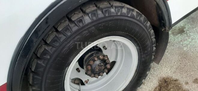 PAZ 32054 2004, 135,000 km - 4.0 l - Yevlax