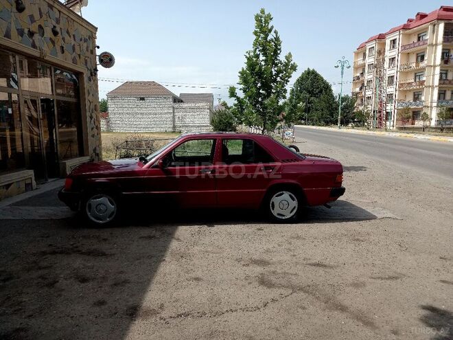Mercedes 190 1992, 350,000 km - 2.3 л - Ağstafa