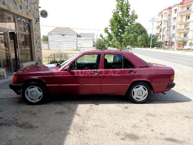 Mercedes 190 1992, 350,000 km - 2.3 л - Ağstafa