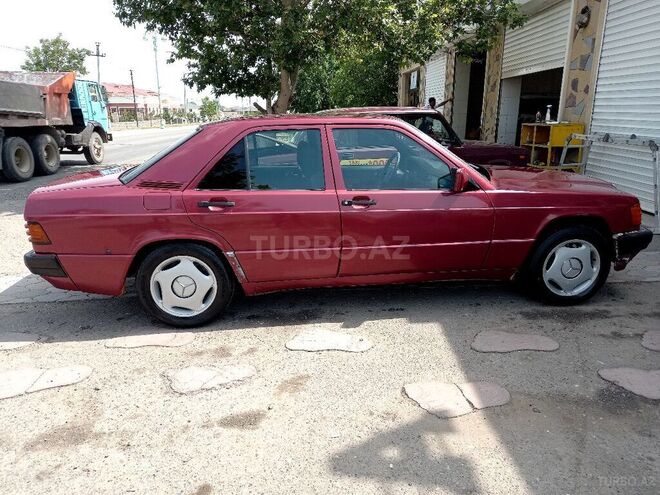 Mercedes 190 1992, 350,000 km - 2.3 л - Ağstafa