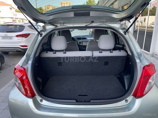 Toyota Vitz 2011, 90,895 km - 1.3 l - Bakı