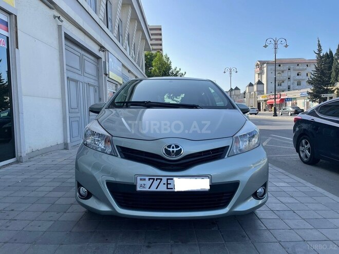 Toyota Vitz 2011, 90,895 km - 1.3 l - Bakı