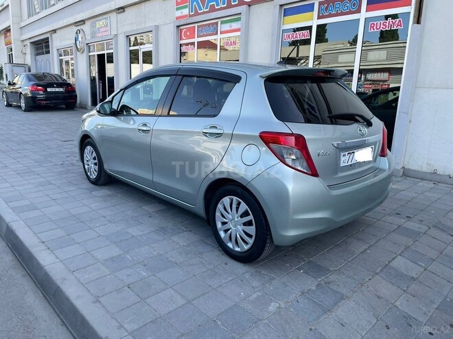 Toyota Vitz 2011, 90,895 km - 1.3 l - Bakı