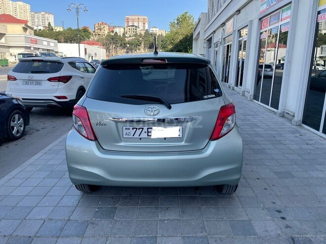 Toyota Vitz 2011, 90,895 km - 1.3 l - Bakı