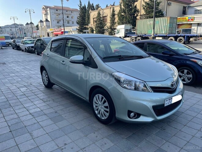 Toyota Vitz 2011, 90,895 km - 1.3 l - Bakı
