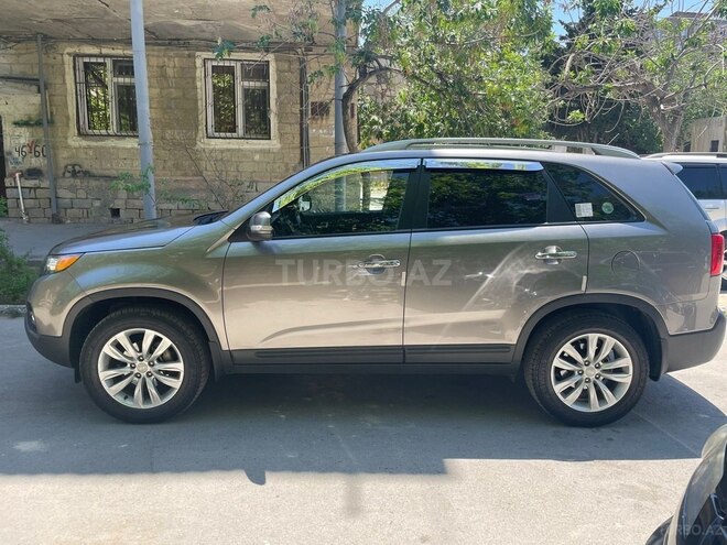 Kia Sorento 2009, 149,000 km - 2.0 л - Sumqayıt