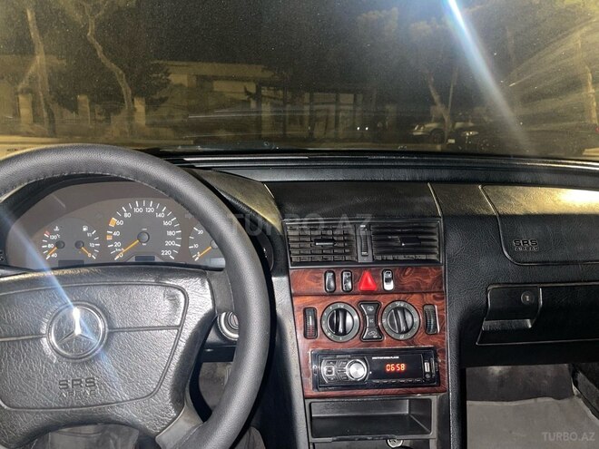 Mercedes C 220 2000, 450,580 km - 2.2 l - Bakı