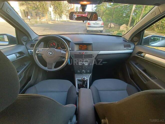 Opel Astra 2004, 220,000 km - 1.4 l - Bakı