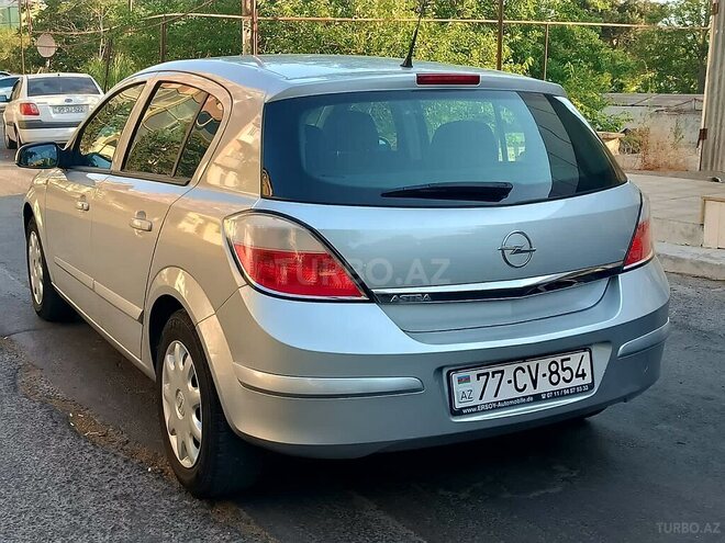 Opel Astra 2004, 220,000 km - 1.4 l - Bakı