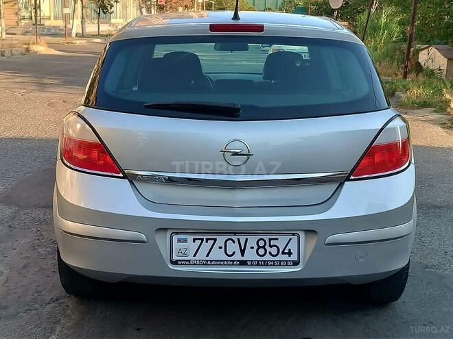 Opel Astra 2004, 220,000 km - 1.4 l - Bakı