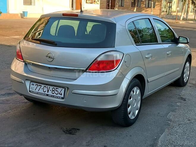 Opel Astra 2004, 220,000 km - 1.4 l - Bakı