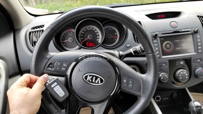 Kia Cerato 2010, 160,000 km - 1.6 l - Bakı
