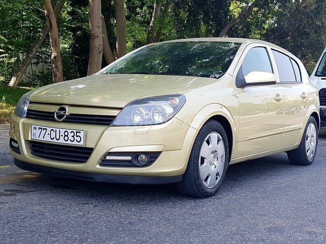 Opel Astra 2004, 252,000 km - 1.4 л - Bakı
