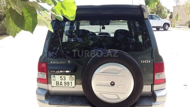 Mitsubishi Pajero io 2001, 250,000 km - 2.0 l - Sumqayıt