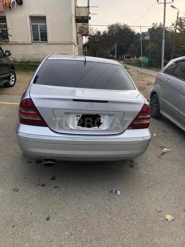 Mercedes C 250 2006, 100,000 km - 2.5 l - Bakı