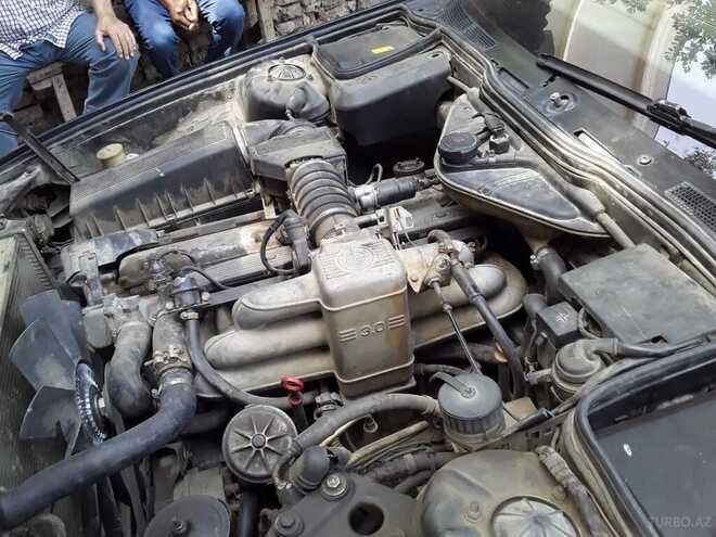 BMW 730 1989, 500,000 km - 3.0 l - Masallı