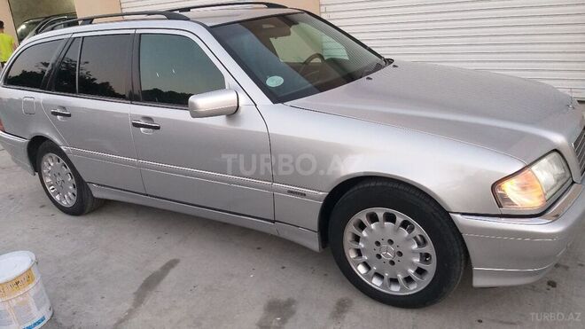Mercedes C 220 1998, 286,260 km - 2.2 l - Bakı