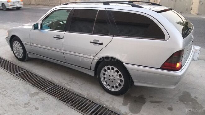 Mercedes C 220 1998, 286,260 km - 2.2 l - Bakı