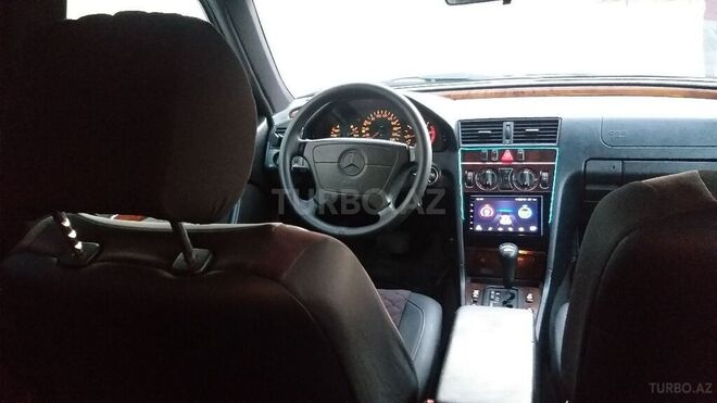 Mercedes C 220 1998, 286,260 km - 2.2 l - Bakı