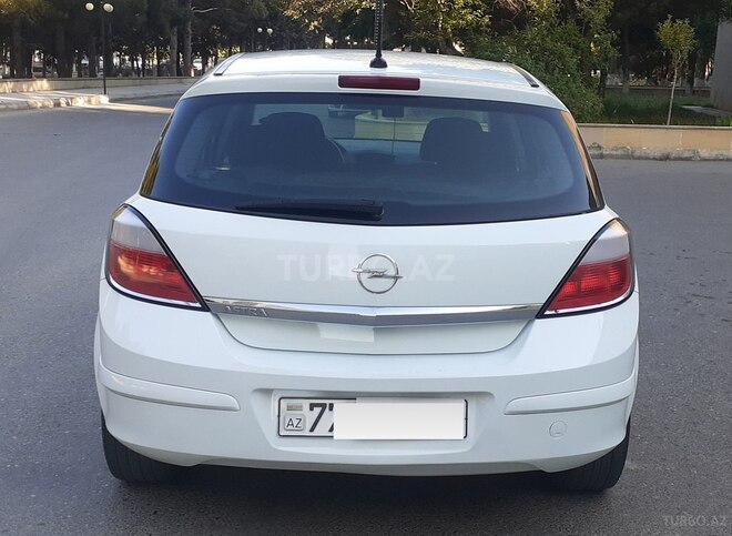 Opel Astra 2006, 176,600 km - 1.4 l - Bakı