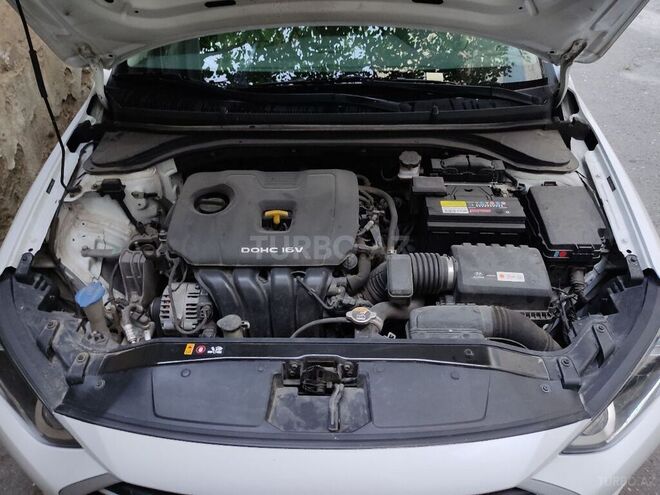 Hyundai Elantra 2017, 160,000 km - 2.0 л - Bakı