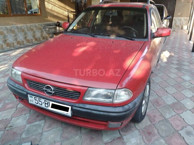 Opel Astra 1996, 251,839 km - 1.6 l - Şəki